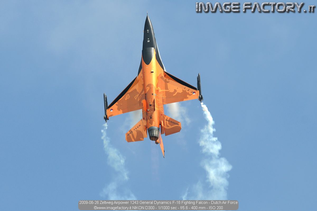2009-06-26 Zeltweg Airpower 1243 General Dynamics F-16 Fighting Falcon - Dutch Air Force